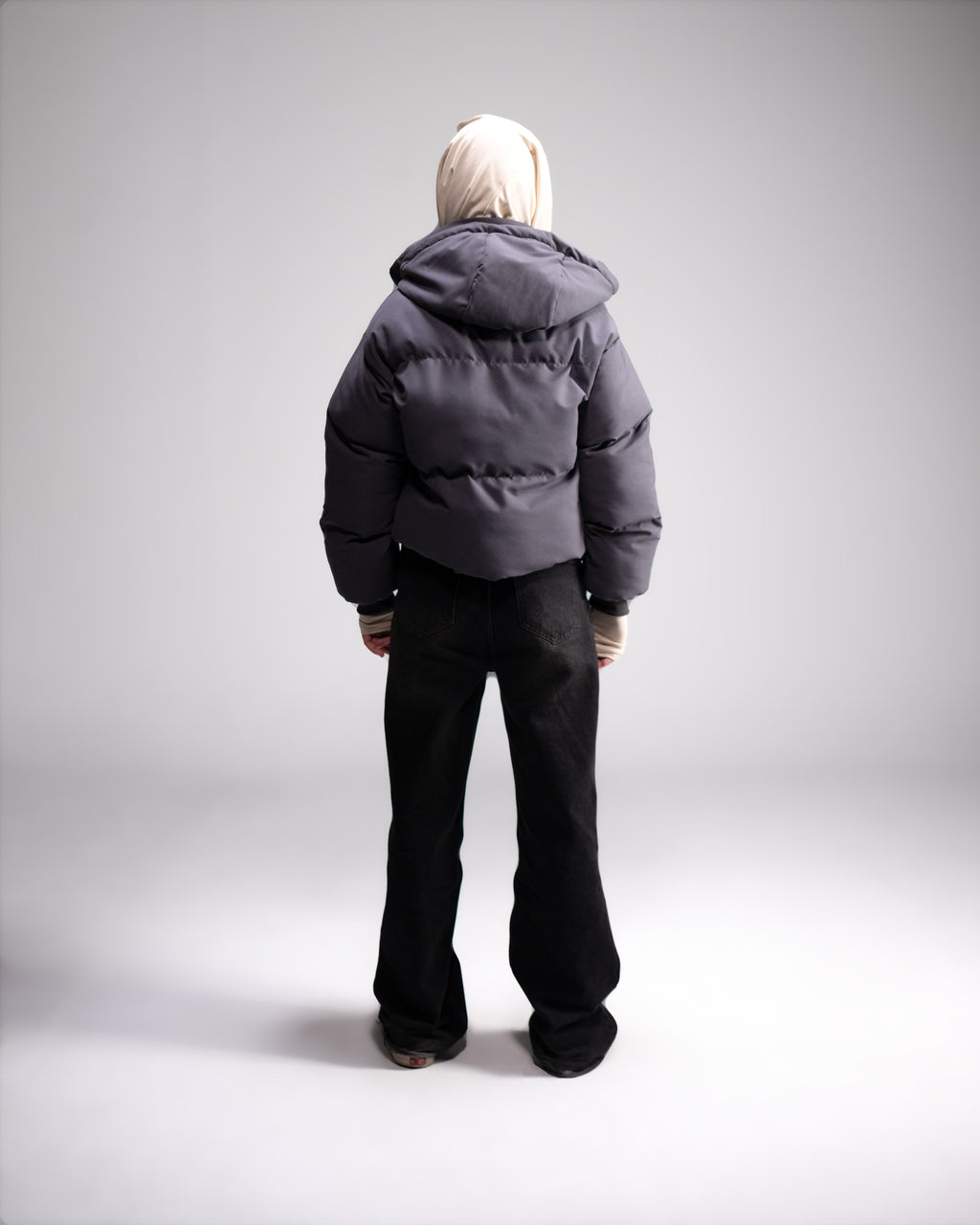 DOWN PUFFER JACKET IN GRAY
