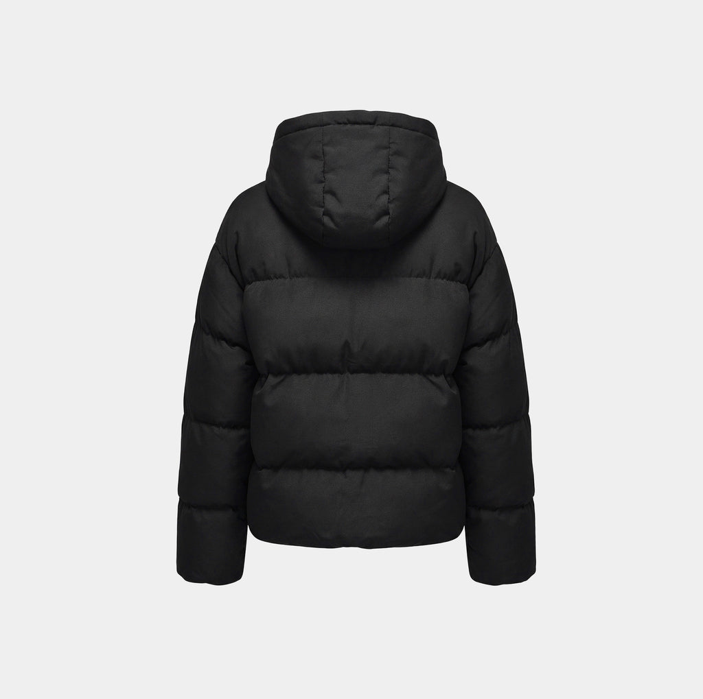 WOMEN PUFFER JACKET IN BLACK