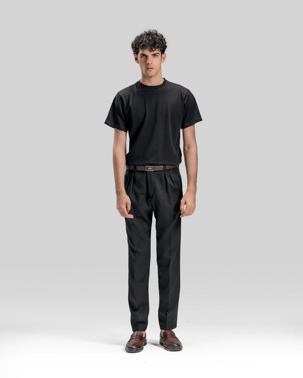 BASIC T-SHIRT IN BLACK