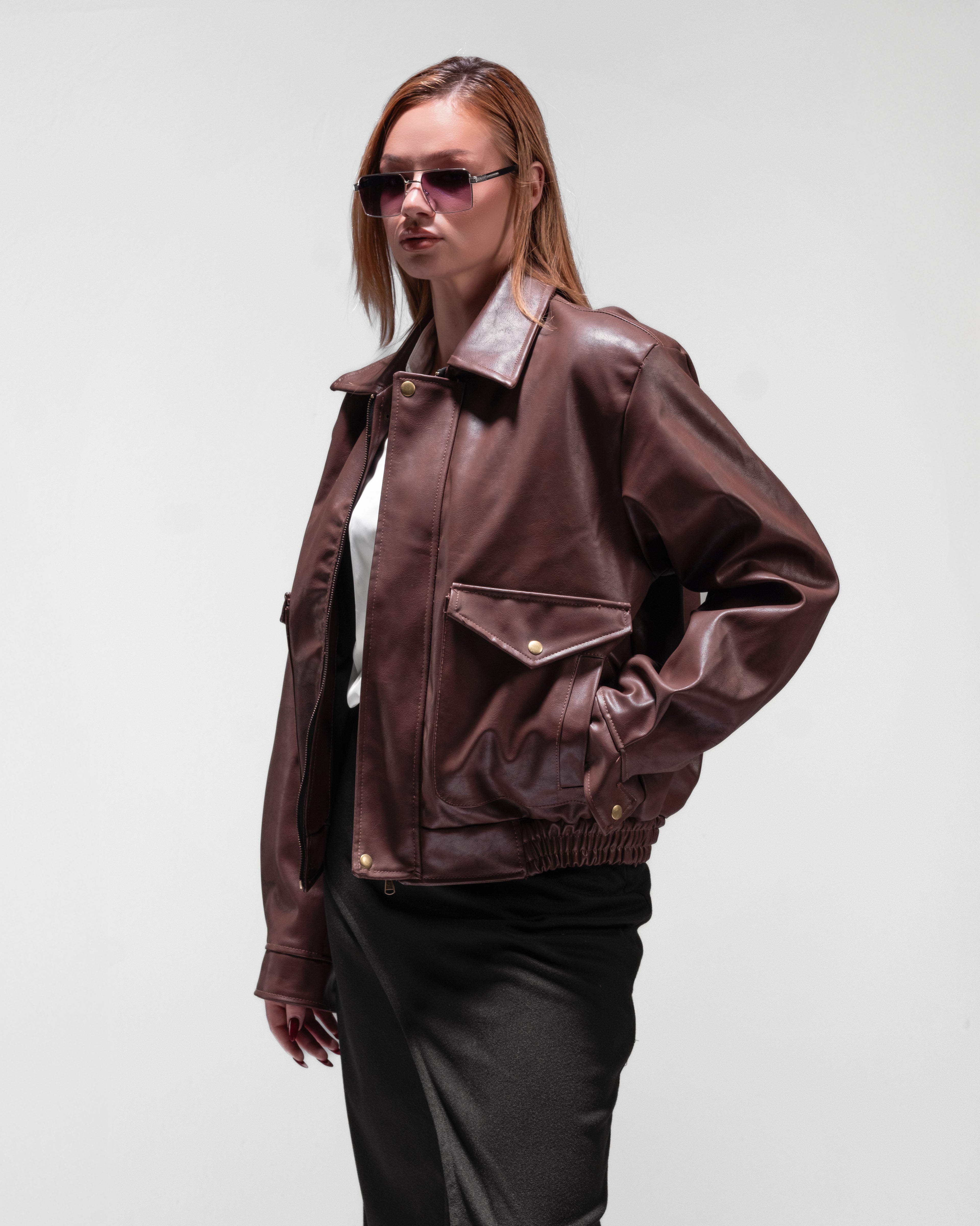 BOMBER JACKET IN
BRUN SEPIA