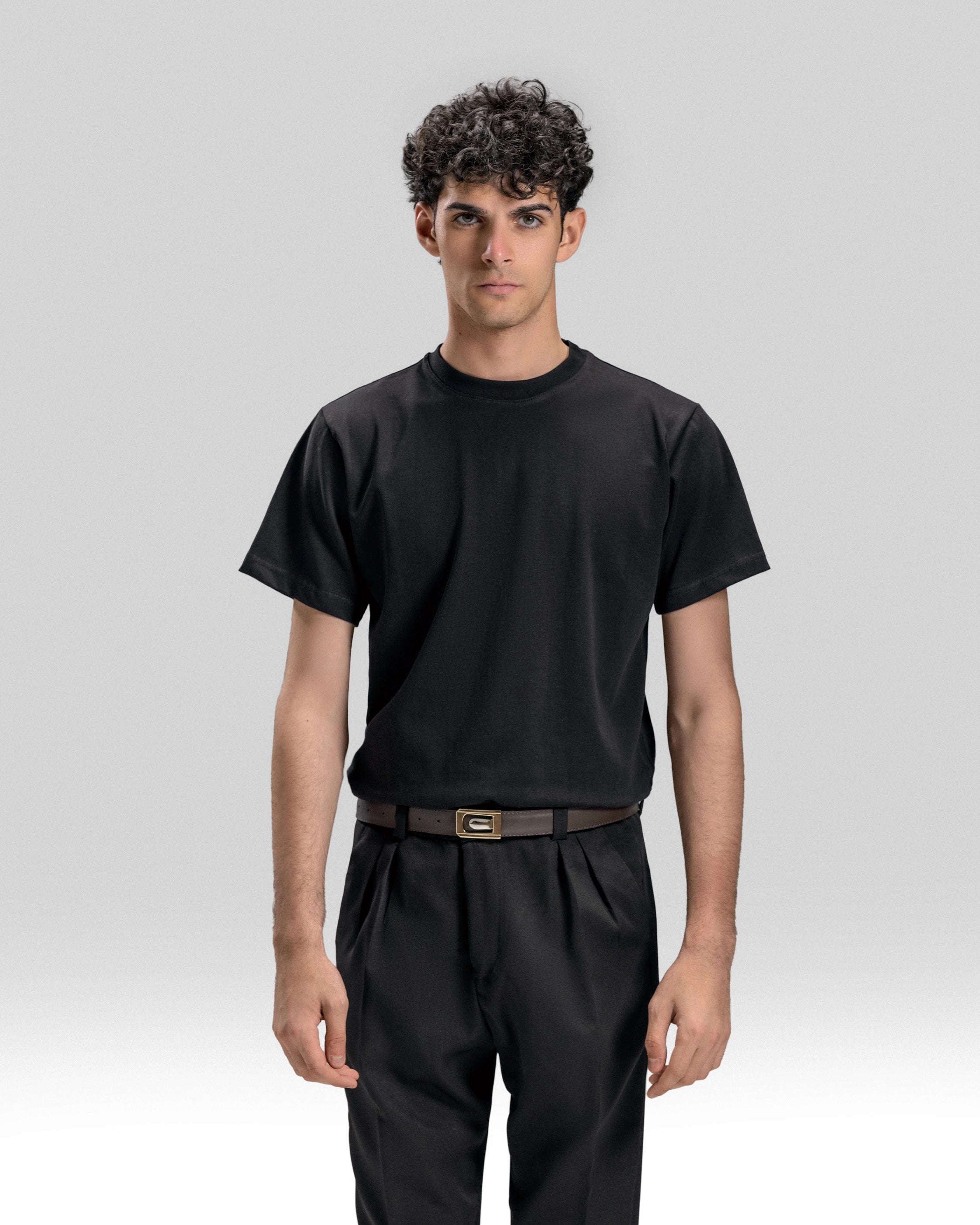 BASIC T-SHIRT IN BLACK