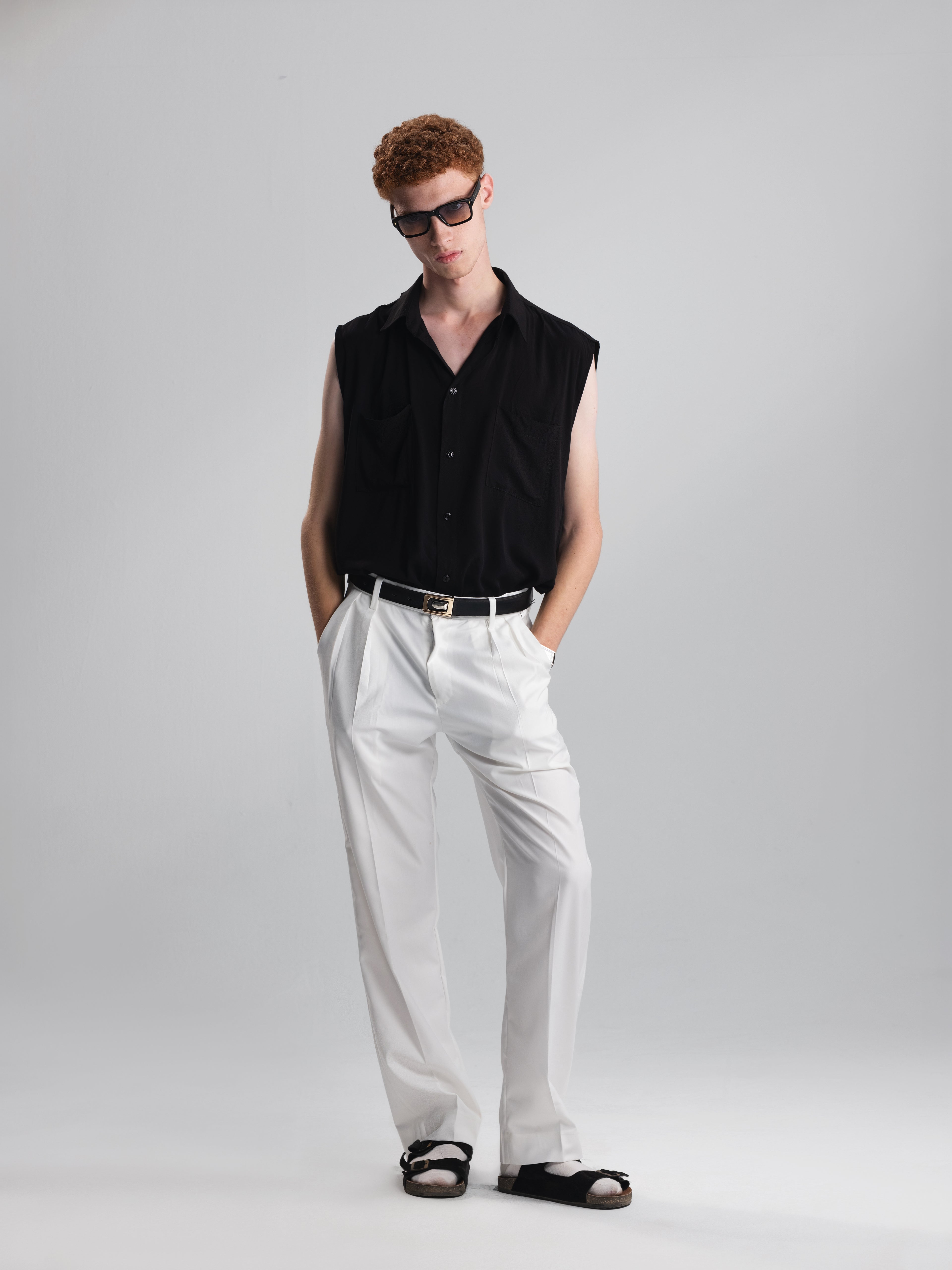 RELAXED TAILORED WITH DOUBLE PLEAT IN WHITE