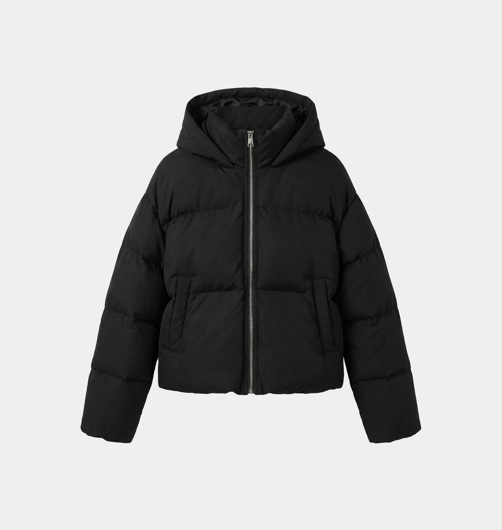 WOMEN PUFFER JACKET IN BLACK