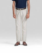 STRAIGHT FIT JEANS