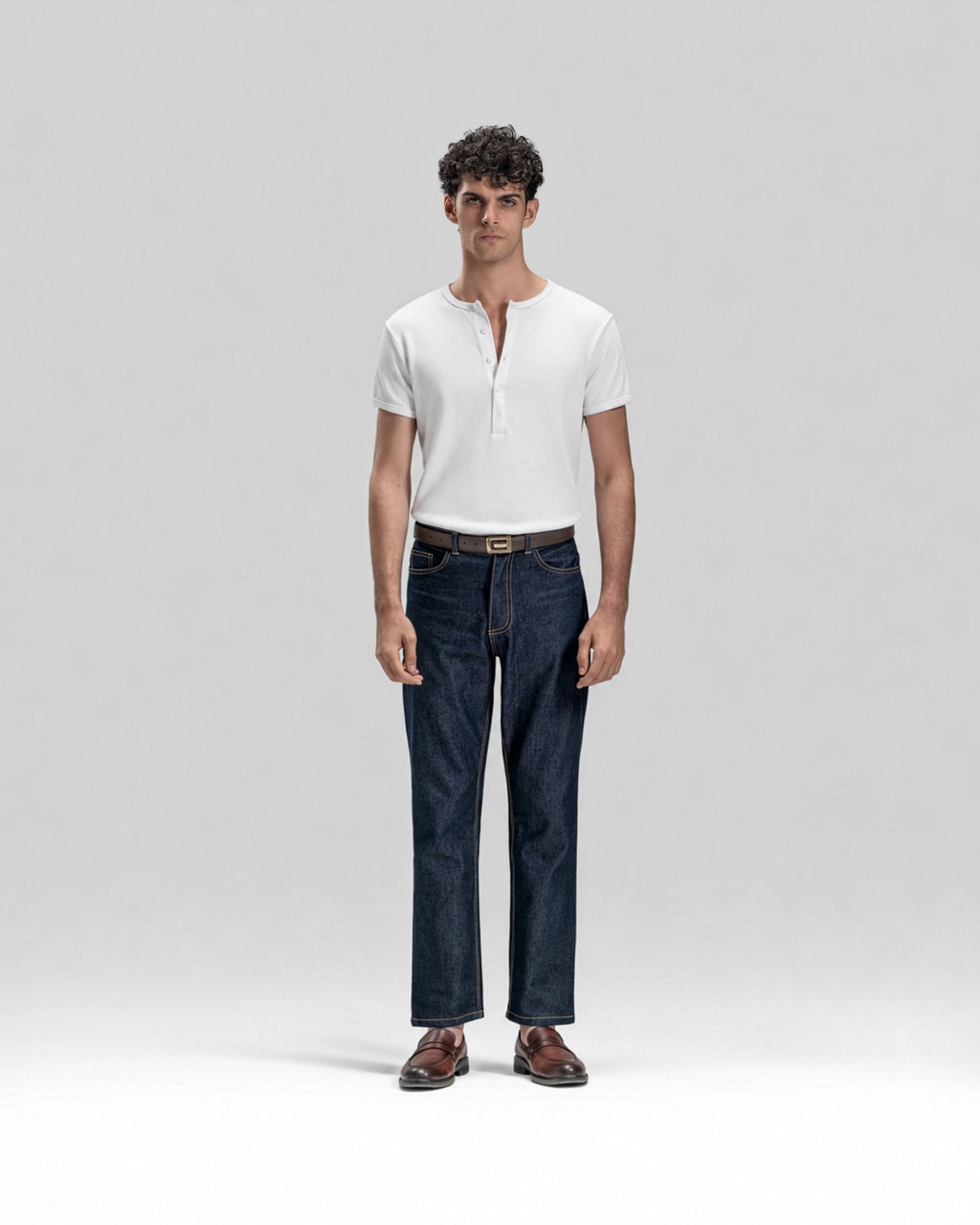 HENELY T-SHIRT IN WHITE
