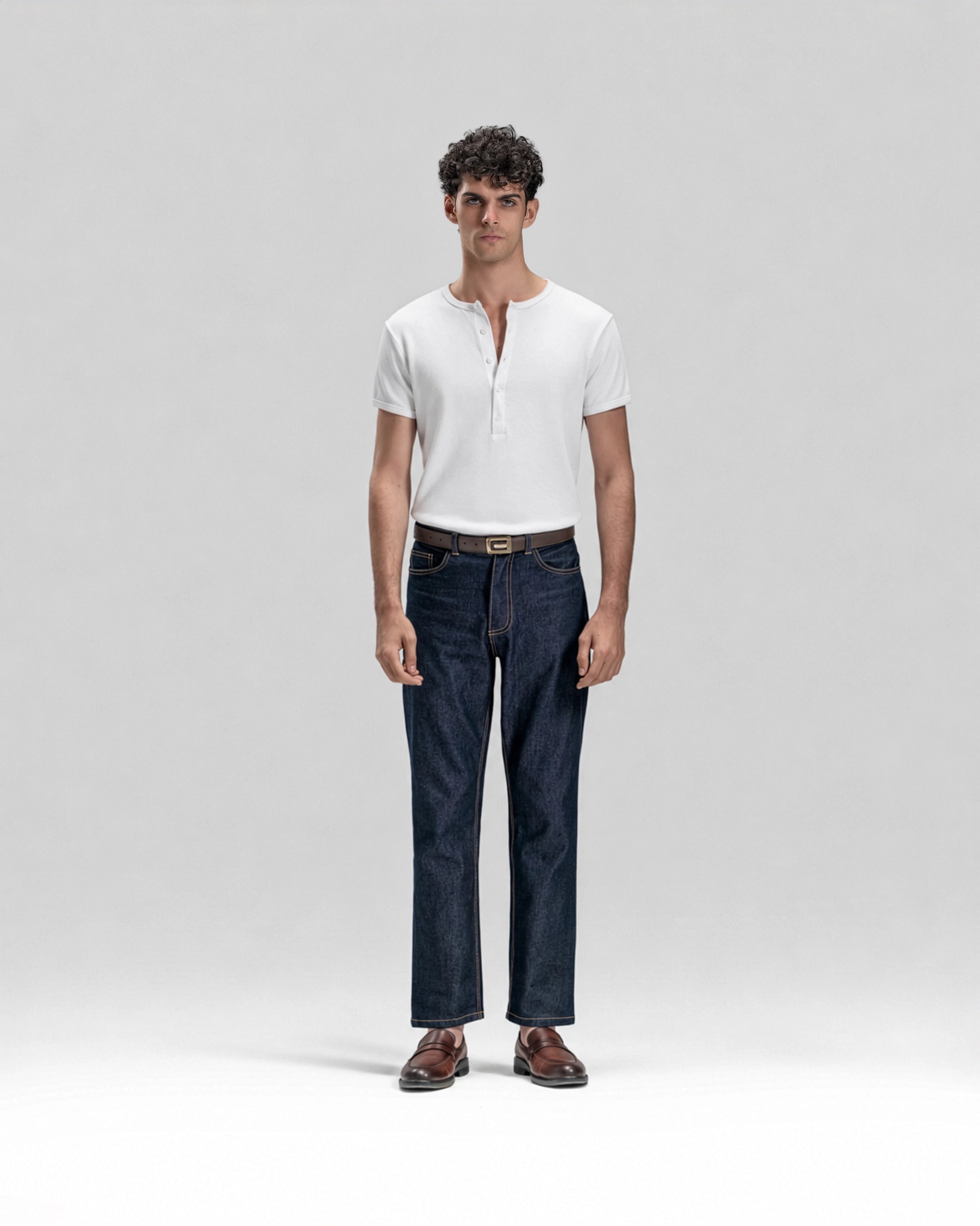 HENELY T-SHIRT IN WHITE