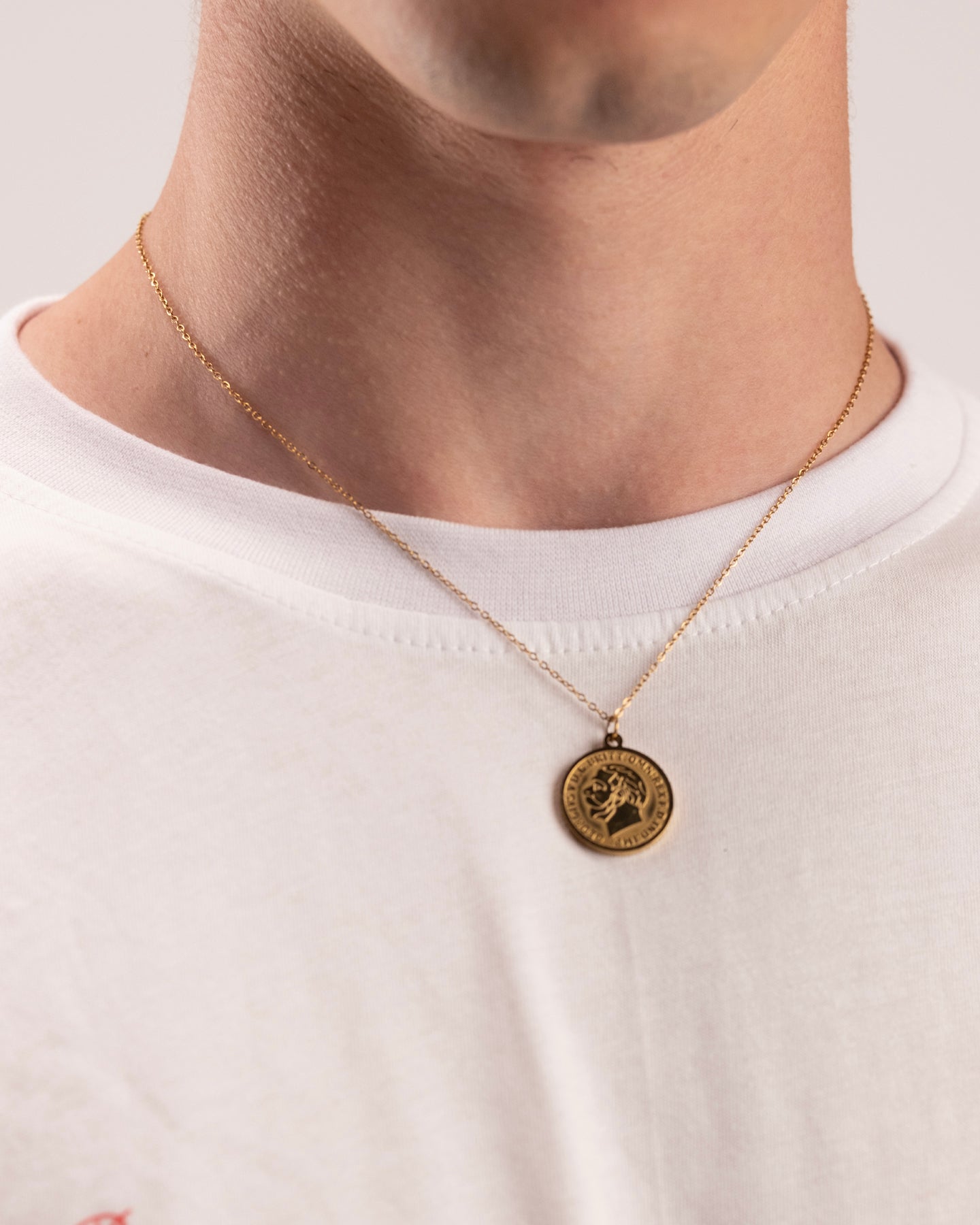 Coin gold necklace