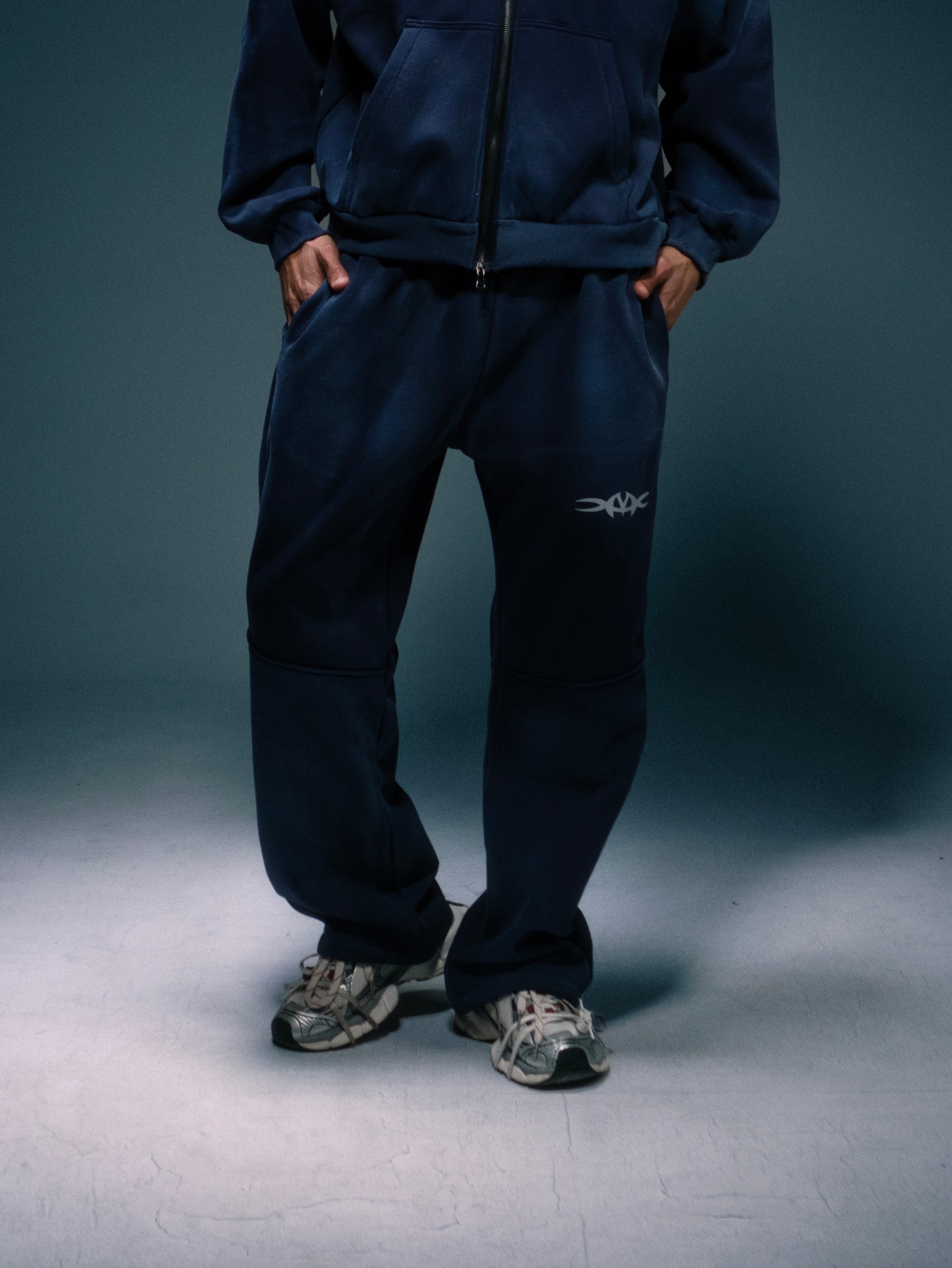 Washed wide-leg joggers