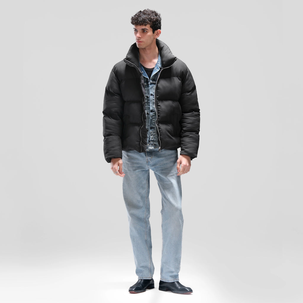 MEN PUFFER JACKET IN BLACK