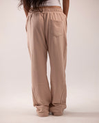 Flared pants in pink