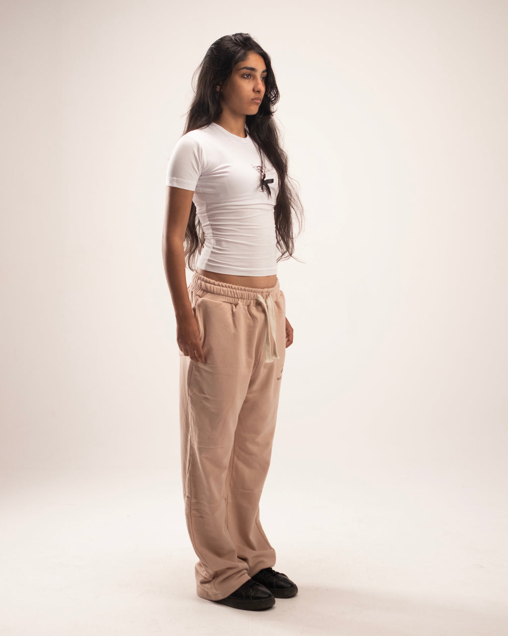 Flared pants in pink