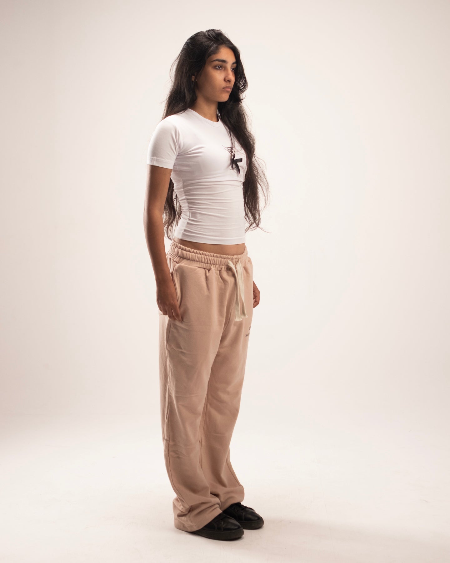 Flared pants in pink