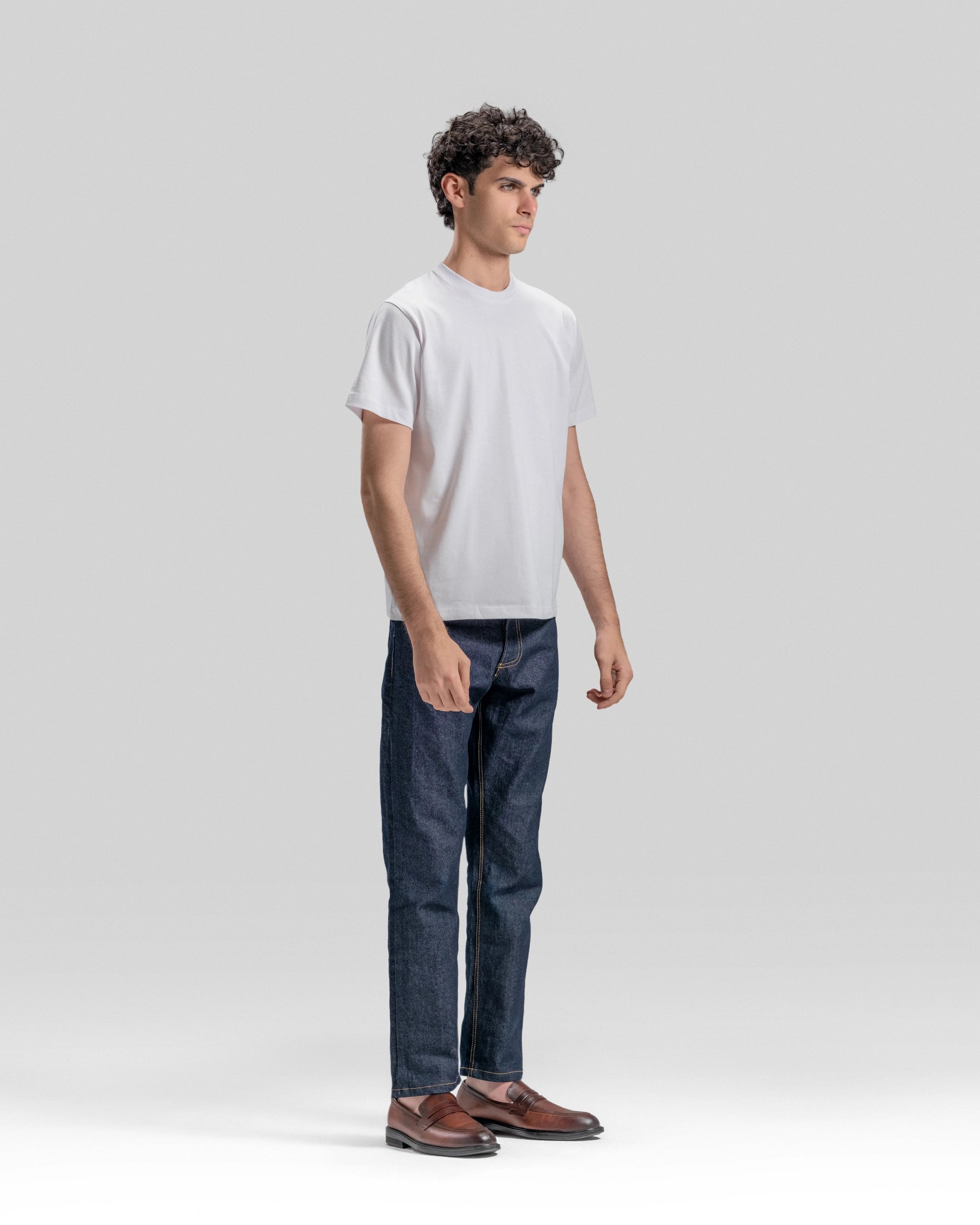 BASIC T-SHIRT IN WHITE