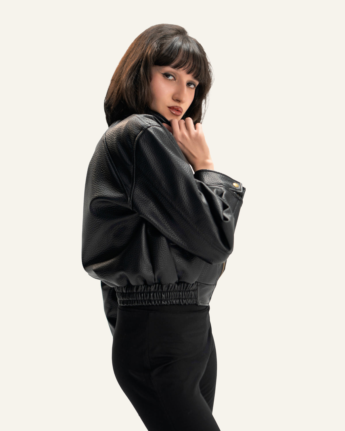 CROPPED BOMBER JACKET IN BUBBLED BLACK