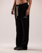 Flared pants in black