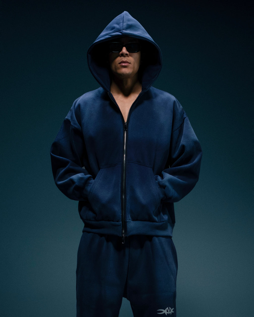 Navy Sweatshirt with washed effects