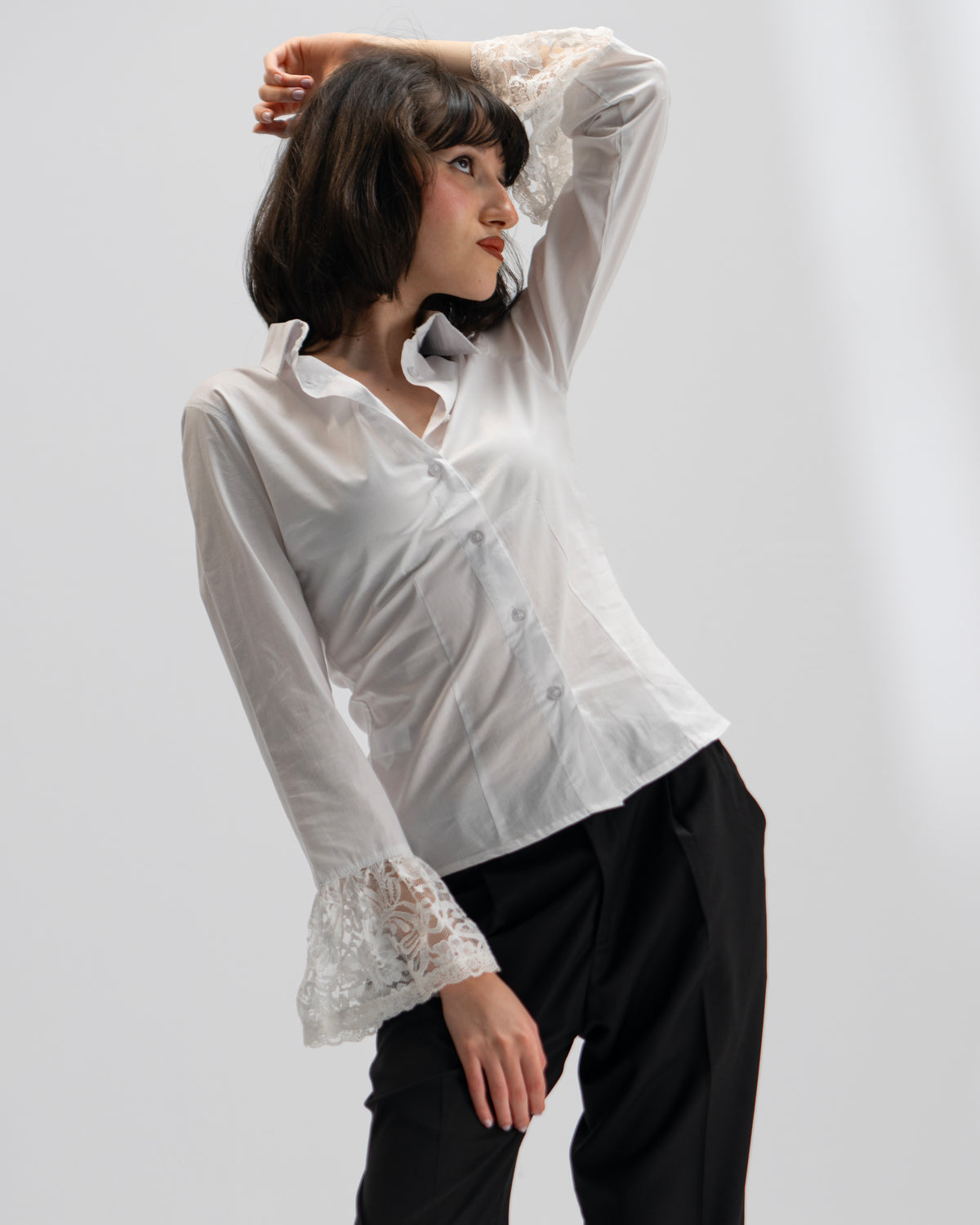 VICTORIAN WOMEN SHIRT IN WHITE