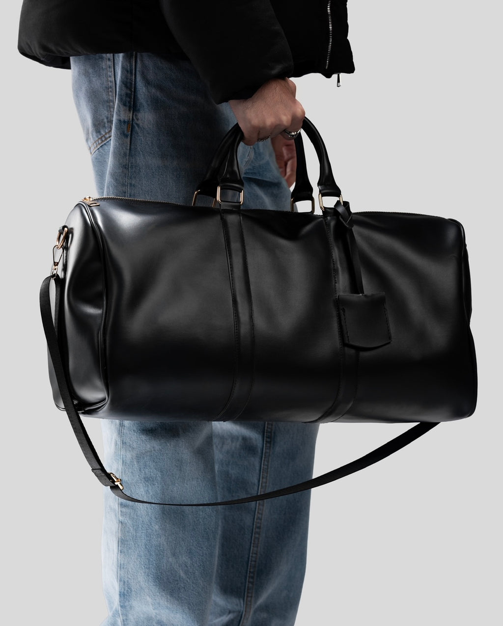 LARGE BAG IN BLACK