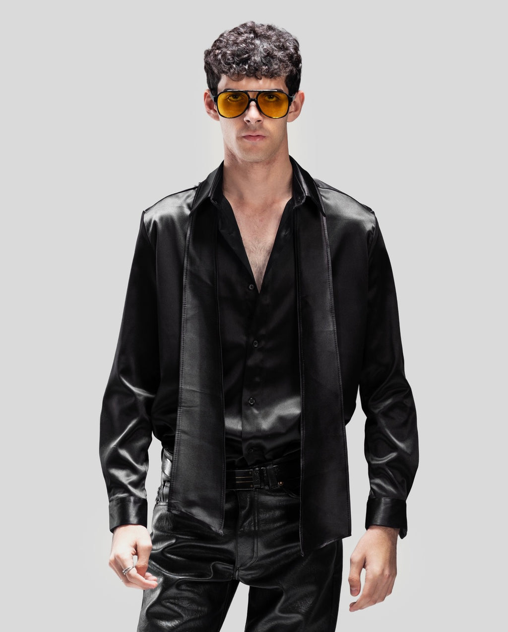 BLACK SHIRT WITH TIED DETAIL