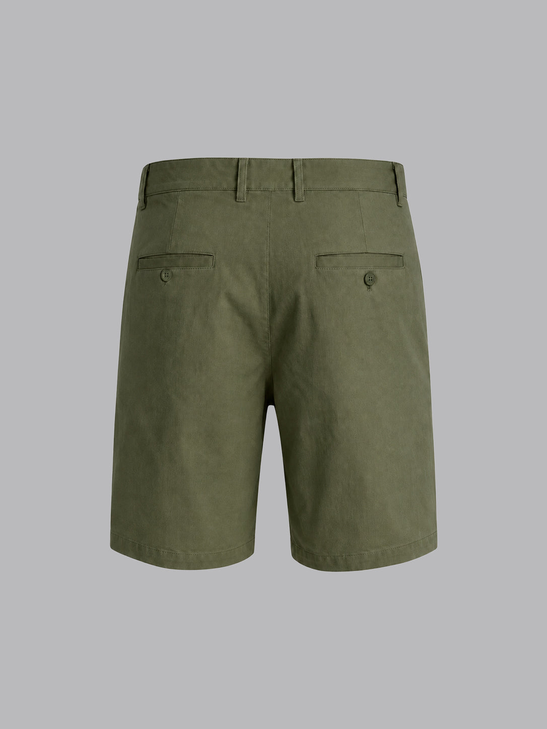PLEATED REGULAR FIT GABARDINE SHORTS IN OLIVE
